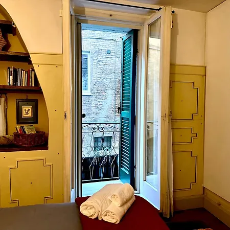 Luxury Deco Painter Ca' Dottori Apartment *