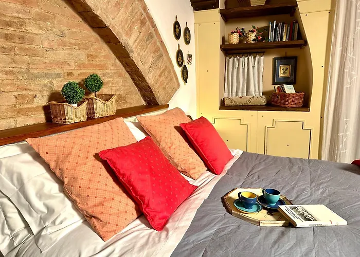 Luxury Deco Painter Ca' Dottori * ペルージャ